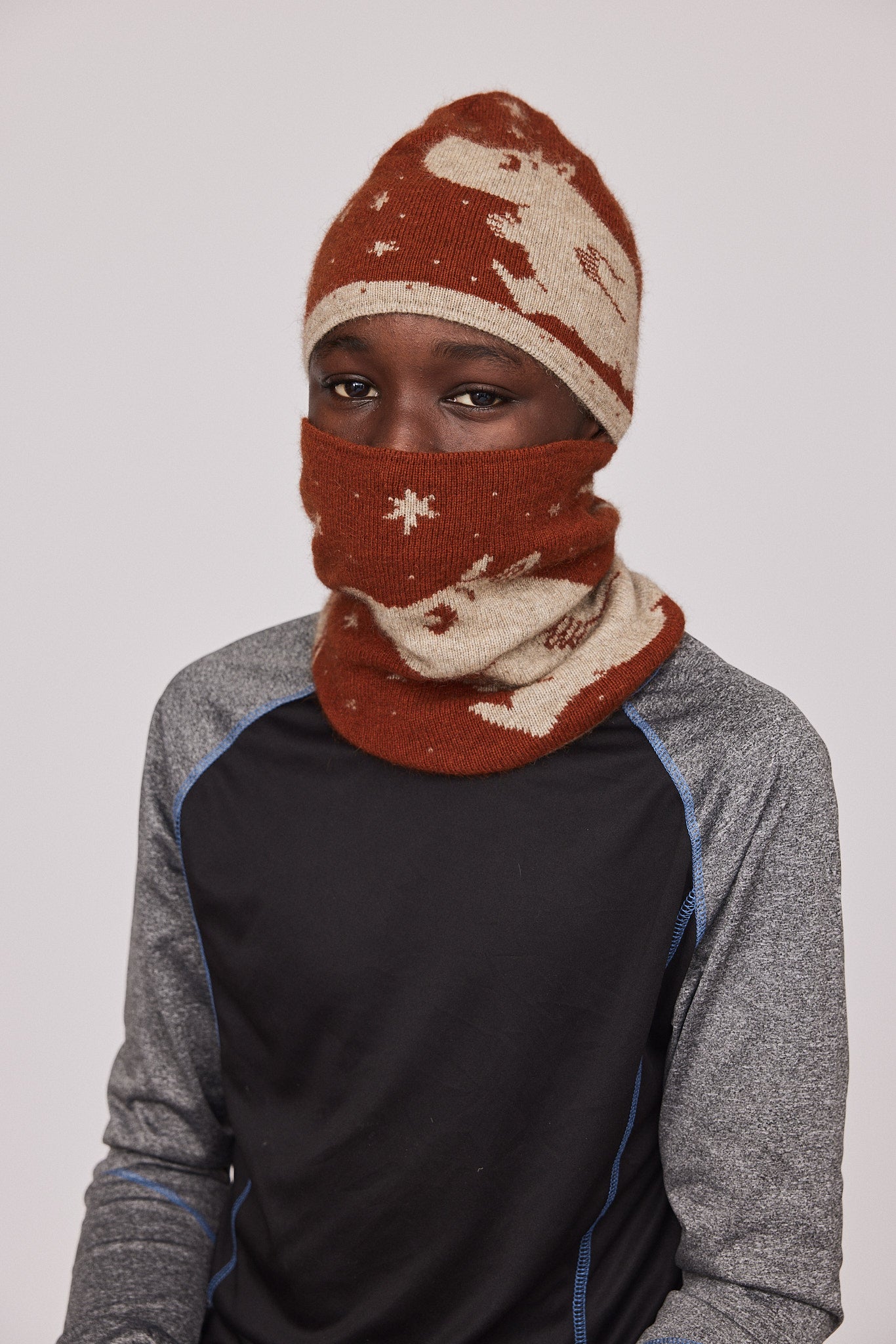 Moomintroll Neck Gaiter (Rust)
