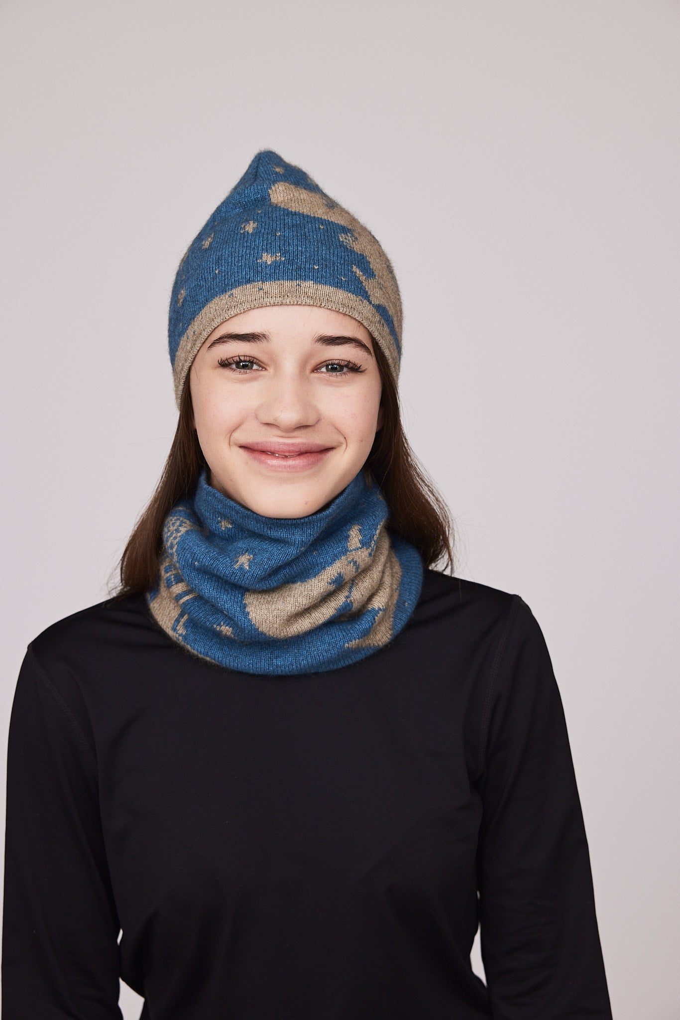 Moomintroll Neck Gaiter (Sky Blue)