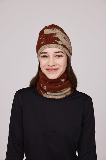 Moomintroll Neck Gaiter (Rust)